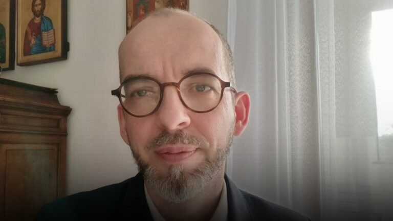 «Отсутствие дискуссии об инструментализации религии служит приглашением для российских спецслужб», — д-р Павел Врублевский