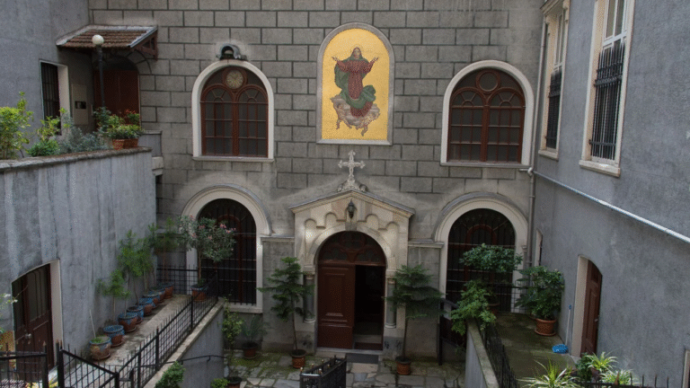 Дело о теракте в церкви в Стамбуле: двое таджикистанцев и россиянин получили пожизненные сроки