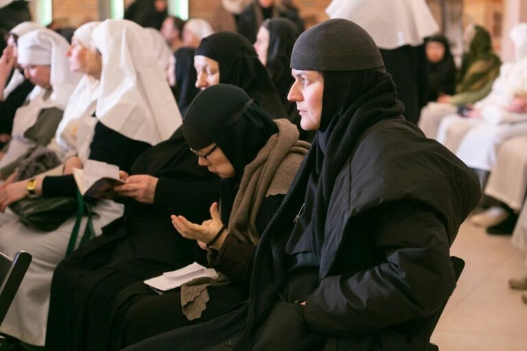 В немецком Бундестаге призывают расследовать деятельность монахинь РПЦ из Минска