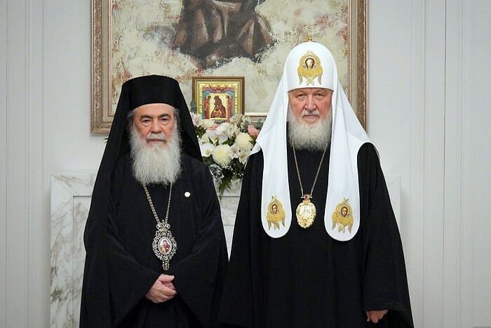 Dangerous Liaisons. The Risks of Russia’s Support for the “Projects” of the Patriarch of Jerusalem