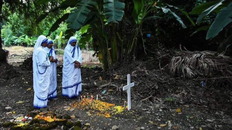 The Economist: In half of India’s states, laws prohibit conversion to another faith