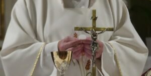 Several More Catholic Priests Forced to Leave Belarus