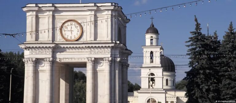 В Молдове РПЦ развернула кампанию против Бессарабской митрополии – эксперт